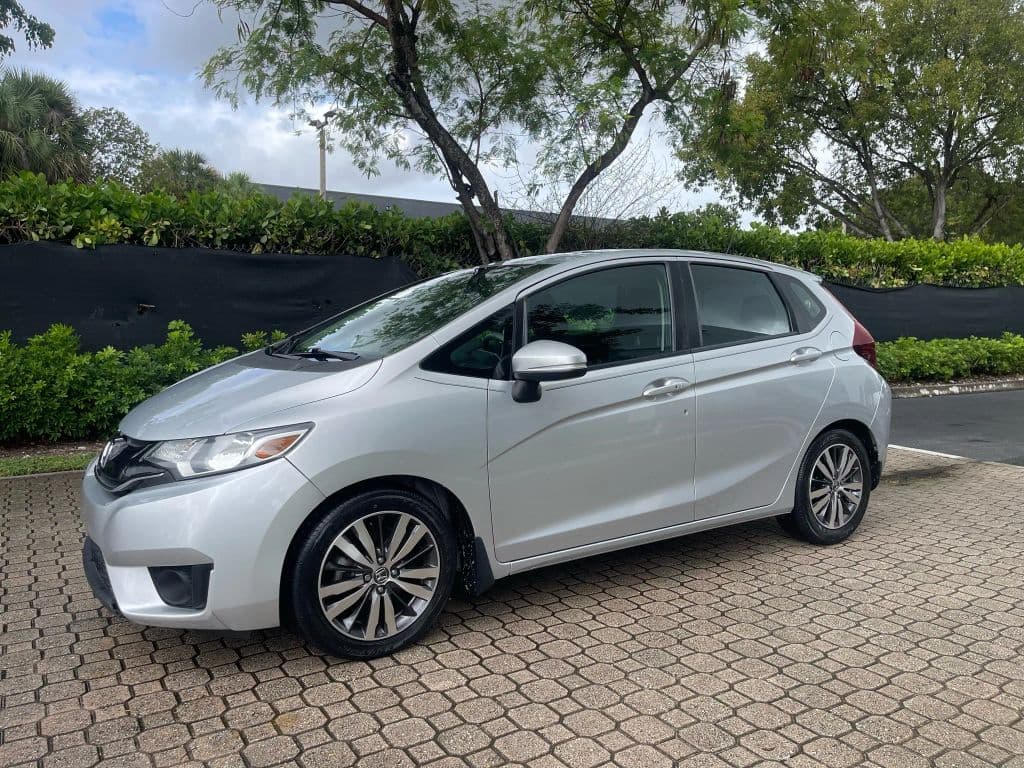 2015 Honda Fit — photo 1