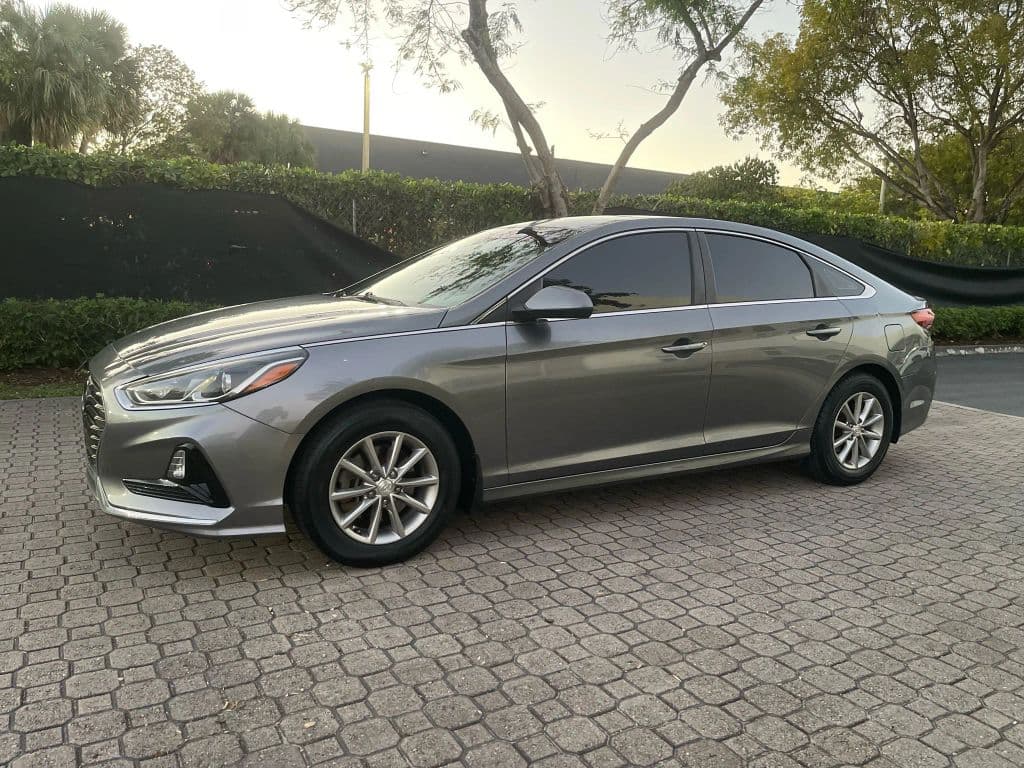 2018 Hyundai Sonata — photo 1