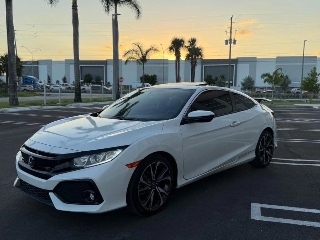 2018 Honda Civic — photo 1