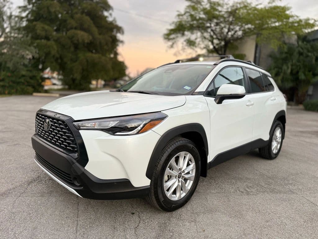 2024 Toyota Corolla Cross — photo 1