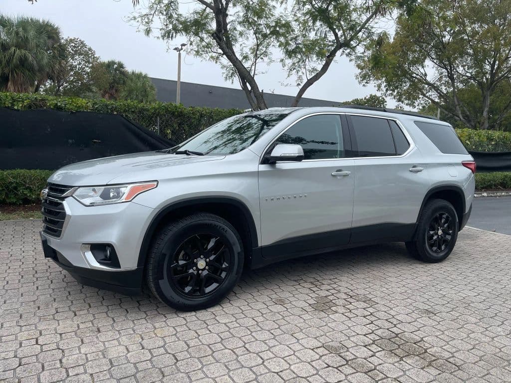 2020 Chevrolet Traverse — photo 1