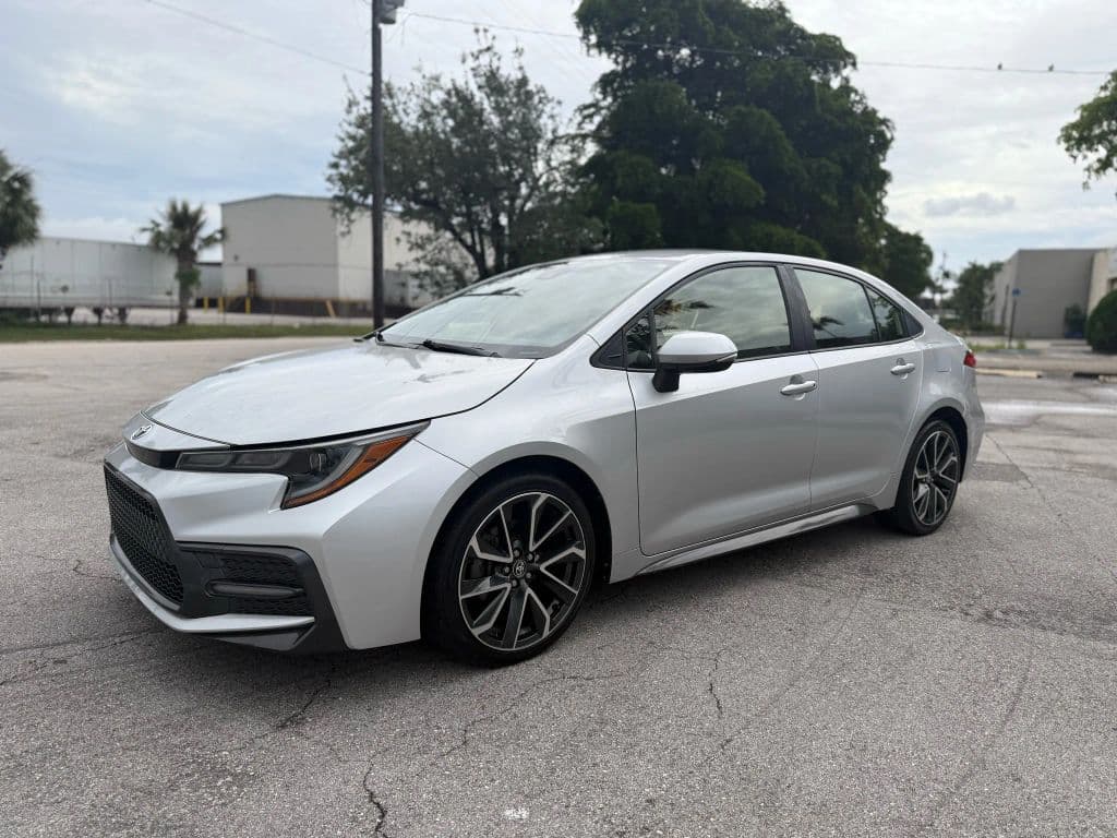 2020 Toyota Corolla — photo 1